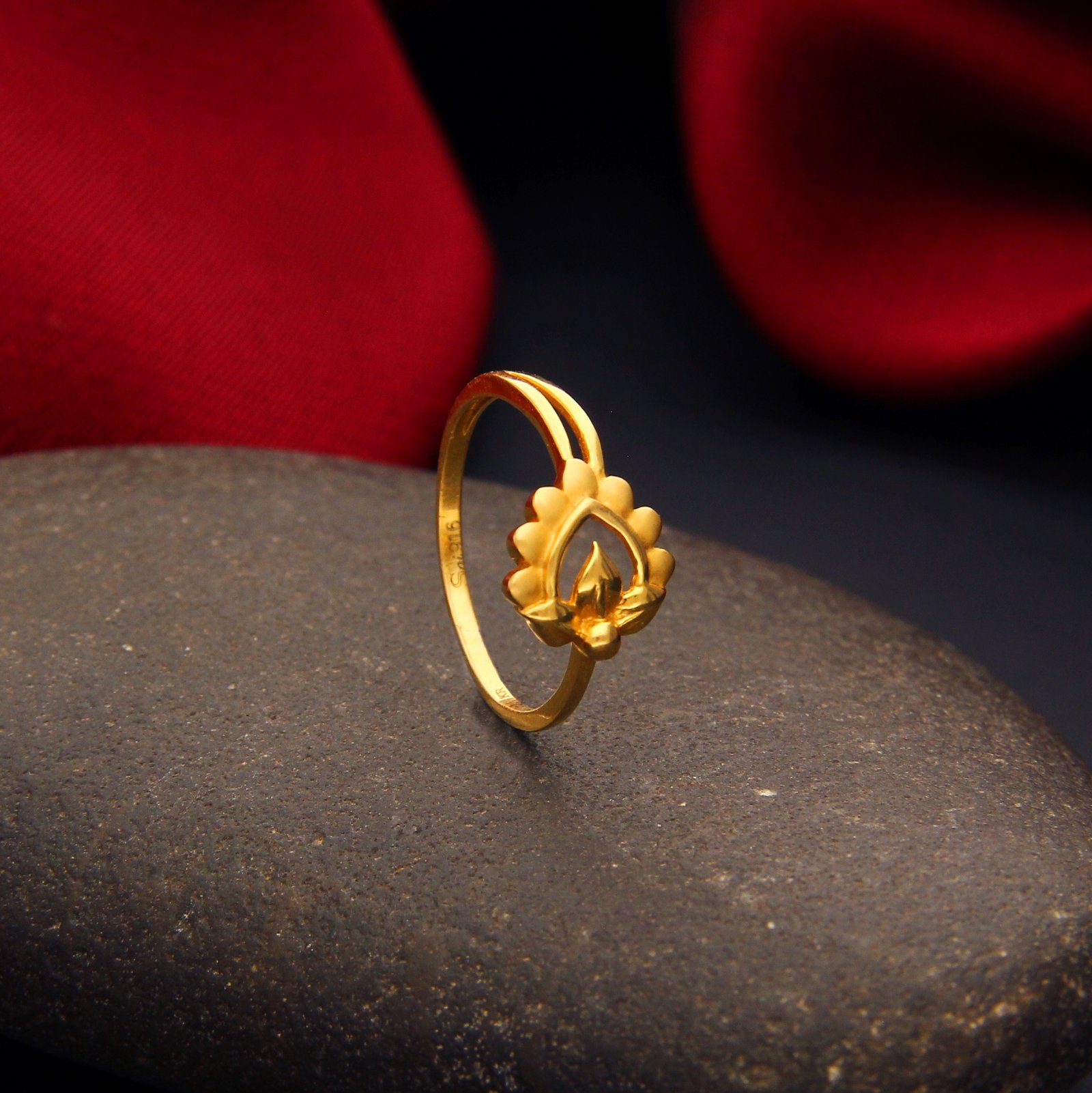 LADIES CASTING RING