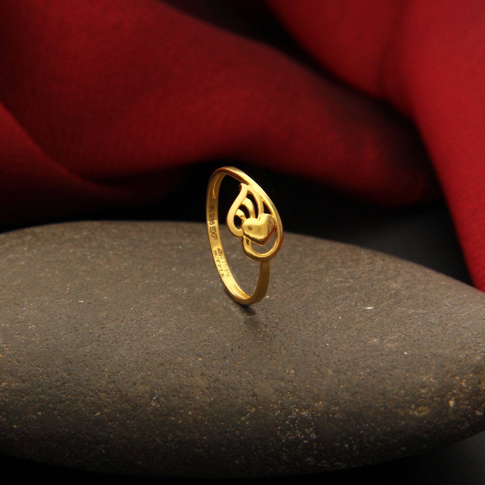 LADIES CASTING RING