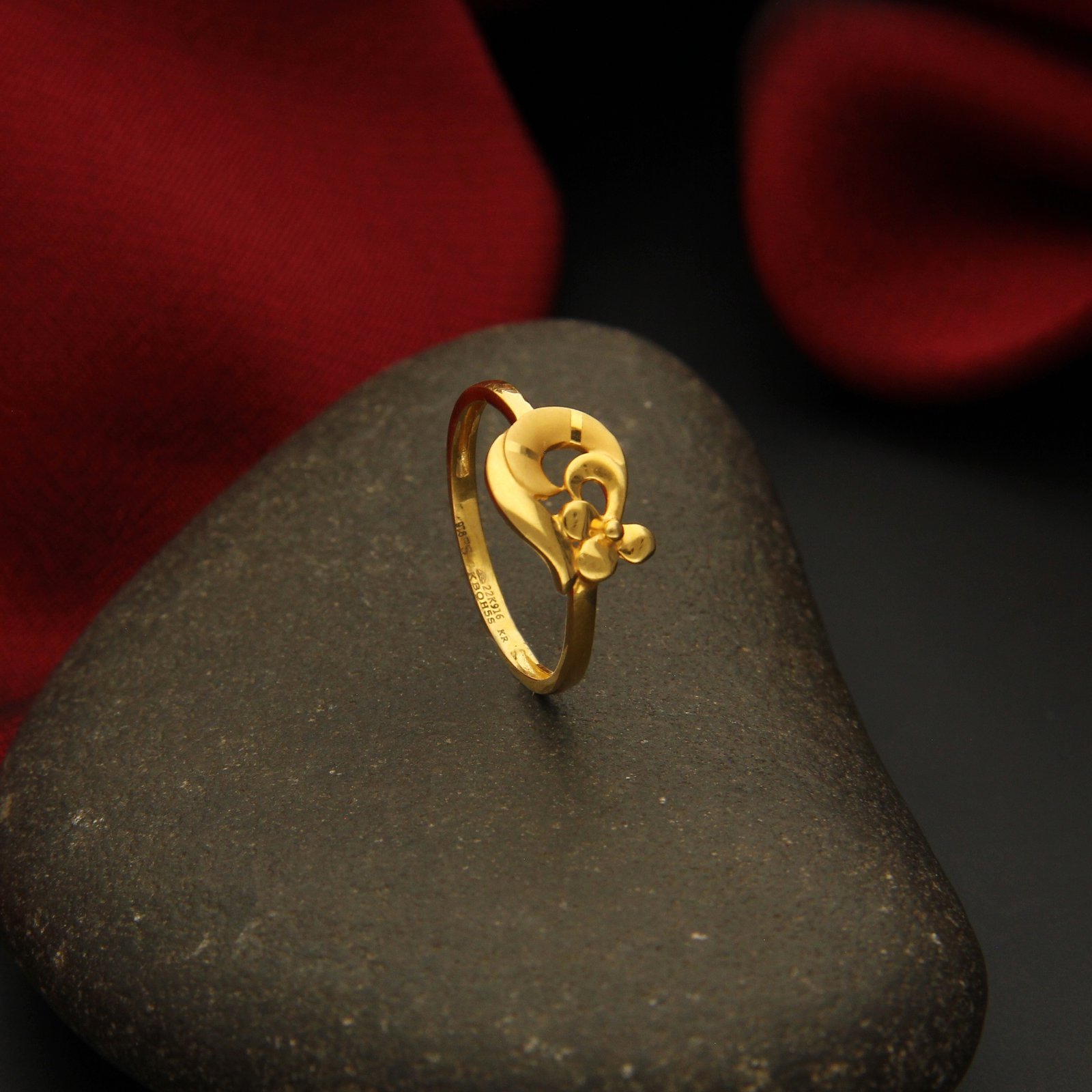 LADIES CASTING RING